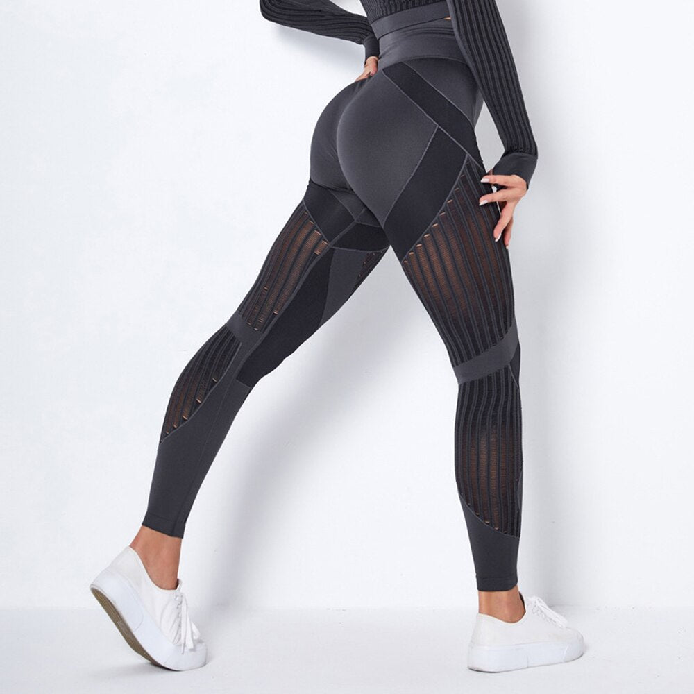 Vesper anatomical leggings in obsidian sandstone with seamless high waist by SÈVINE